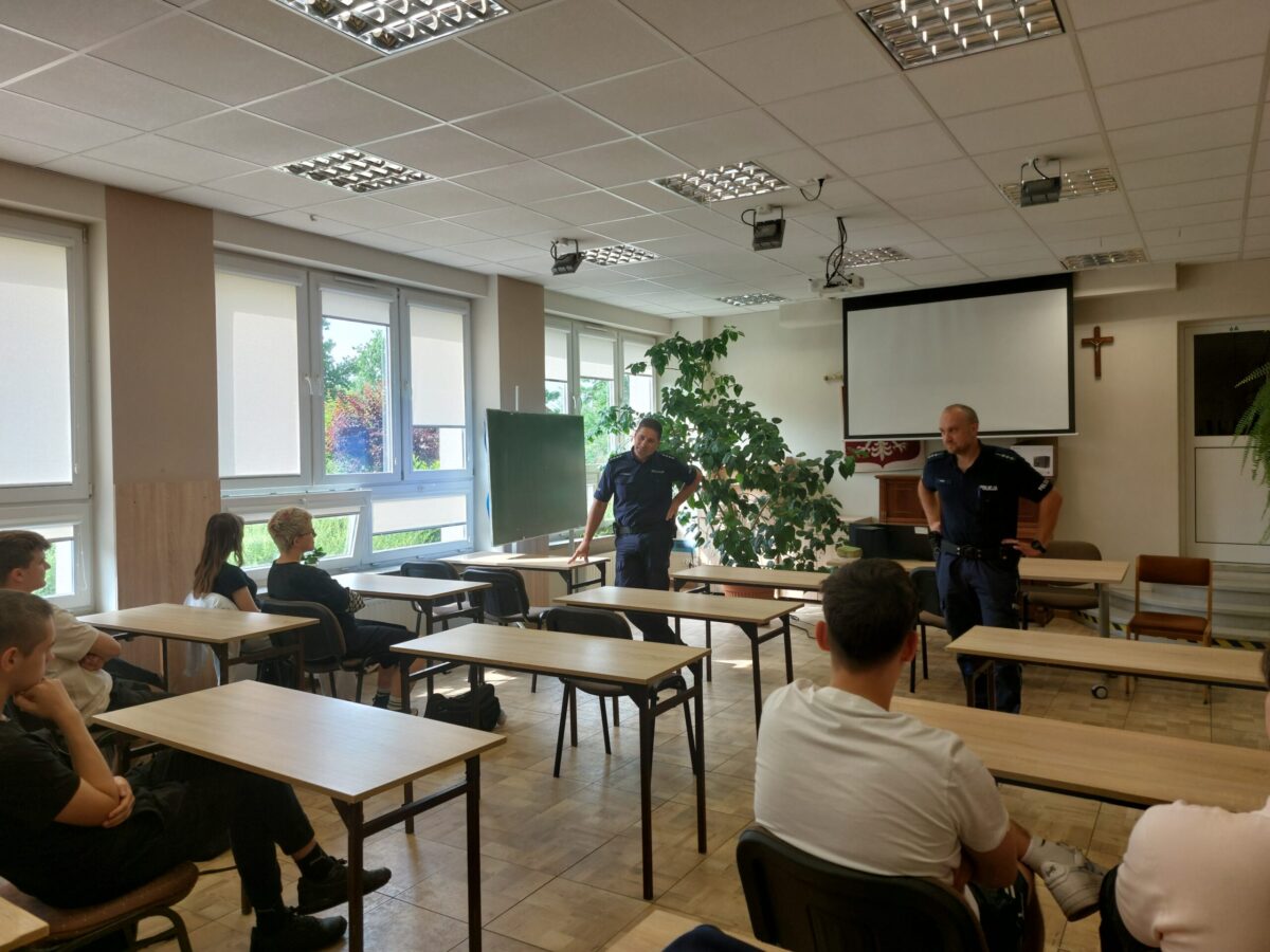 Tydzień bezpieczeństwa-zdjęcie nr 2